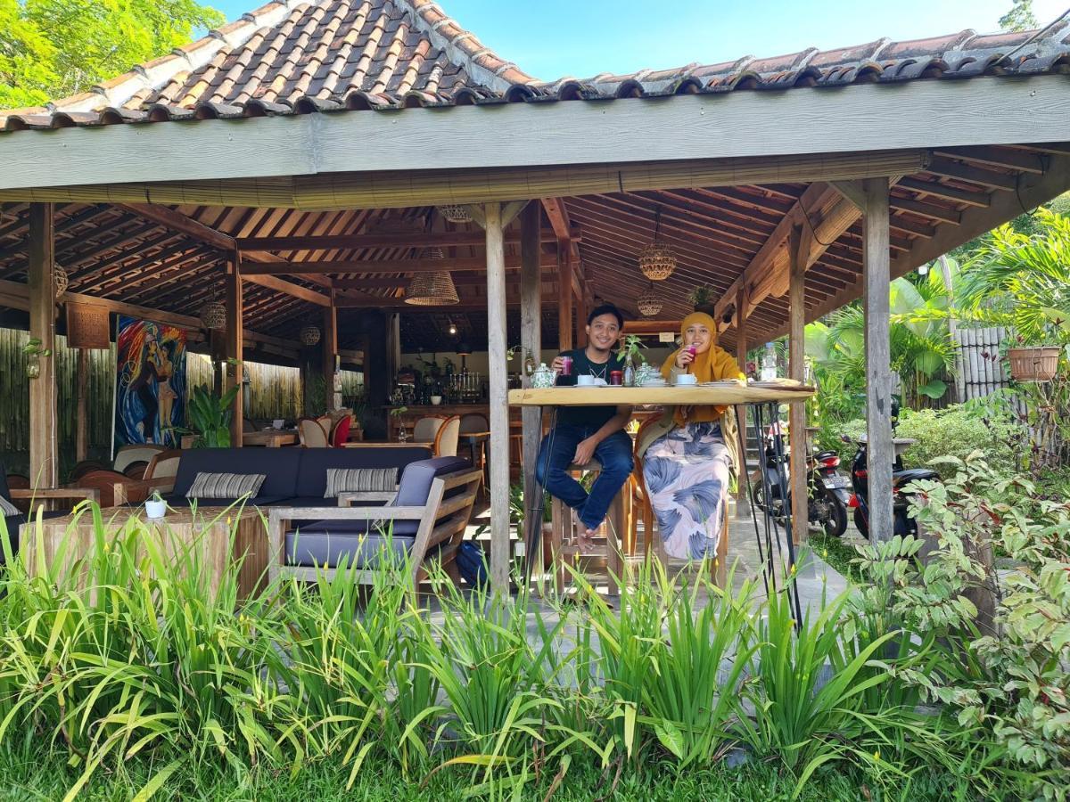 Villa Kayu Γιογκιακάρτα Εξωτερικό φωτογραφία