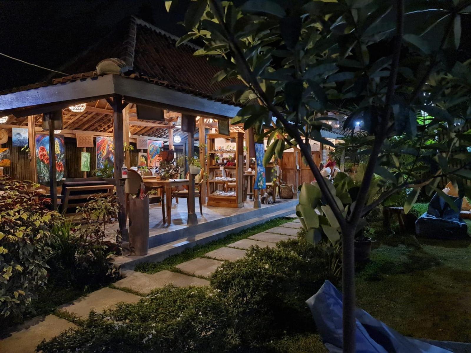 Villa Kayu Γιογκιακάρτα Εξωτερικό φωτογραφία